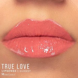 LipSense True Love. New!